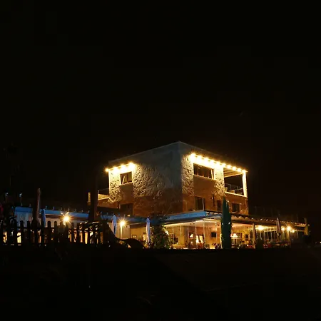 Отель Quinta De Douro Sardoeira